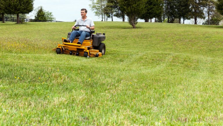 Best Zero Turn Mowers For Hills - MechanicWiz.Com